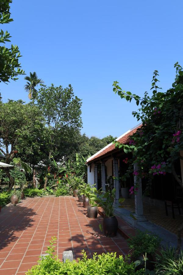 מלון נין בין Thom'S House מראה חיצוני תמונה